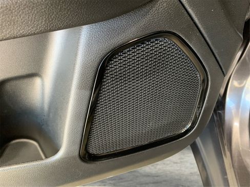 Used 2024 Jeep Compass Trailhawk image 30