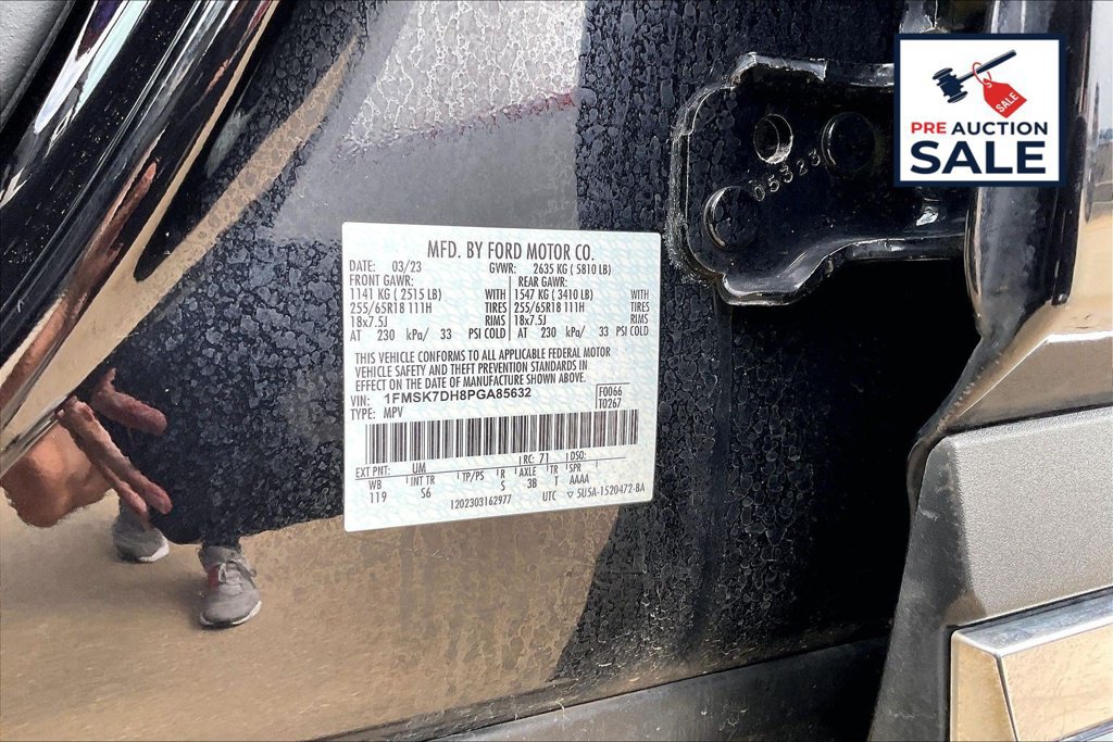 Used 2023 Ford Explorer XLT w/ Equipment Group 202A RWD image 35
