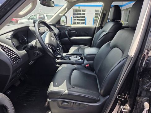 Used 2024 Nissan Armada SV AWD/4WD image 10