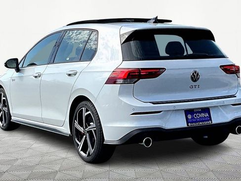 New 2026 Volkswagen GTI SE image 4