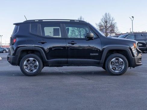 Used 2018 Jeep Renegade Sport w/ Power & Air Group image 5