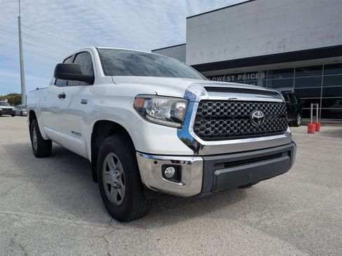 Used 2021 Toyota Tundra SR5 image 3