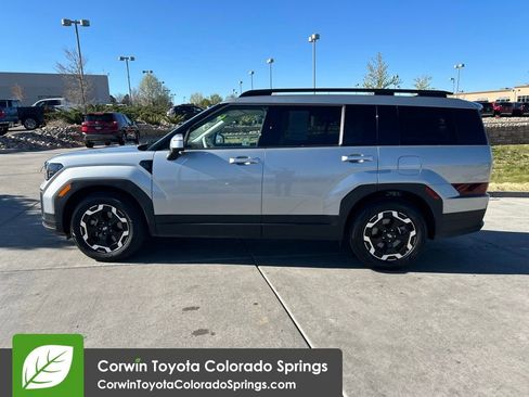 Used 2025 Hyundai Santa Fe SEL AWD/4WD image 4