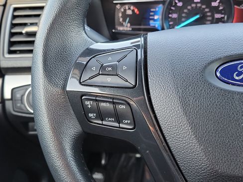 Used 2019 Ford Explorer XLT w/ Equipment Group 202A image 18