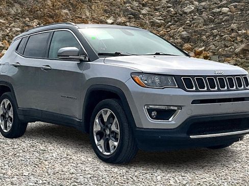 Used 2020 Jeep Compass Limited image 11