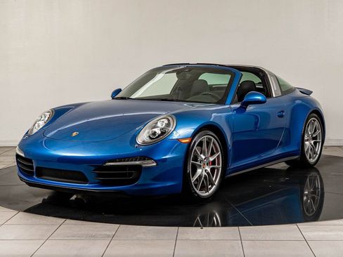 Certified 2015 Porsche 911 Targa 4S image 12