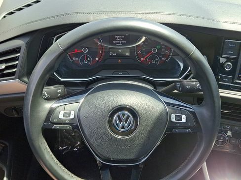 Used 2020 Volkswagen Jetta SE w/ SE Cold Weather Package FWD image 20