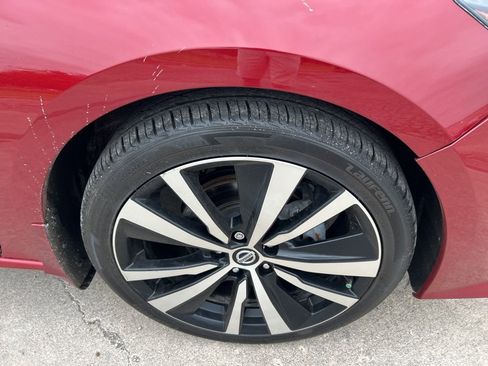 Used 2022 Nissan Altima 2.5 SR FWD image 4