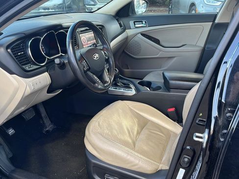 Used 2012 Kia Optima EX w/ Premium Pkg image 11