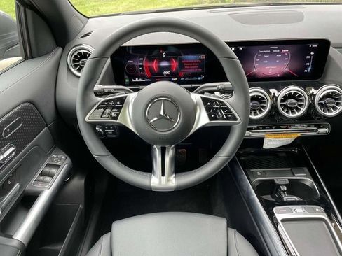 Certified 2025 Mercedes-Benz GLA 250 GLA 250 image 11