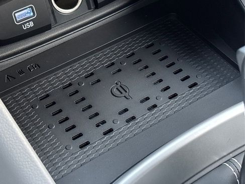 New 2026 Hyundai Venue SEL FWD image 28