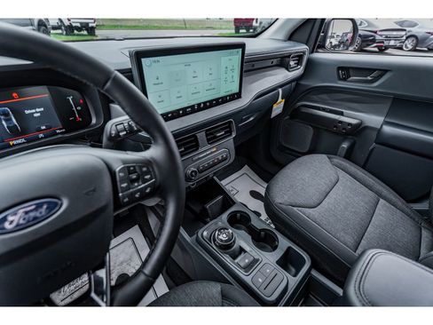 New 2026 Ford Maverick XLT w/ XLT Luxury Package AWD/4WD image 15