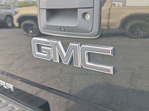 Used 2017 GMC Sierra 1500 SLE w/ Elevation Edition AWD/4WD image 14