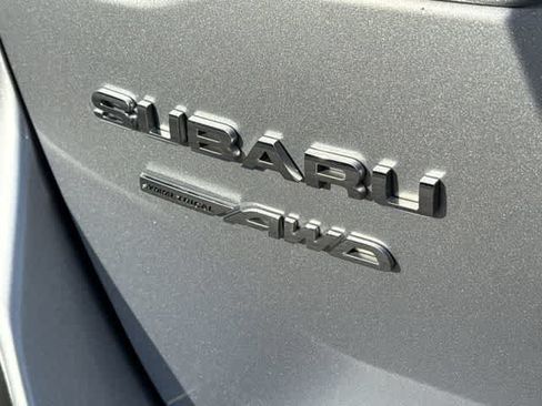 Used 2024 Subaru Outback Limited AWD/4WD image 11