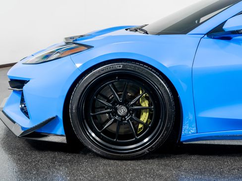 Used 2023 Chevrolet Corvette Z06 image 23