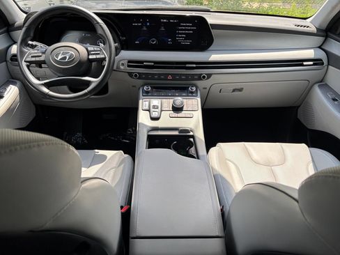 Used 2025 Hyundai Palisade SEL FWD image 45