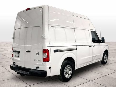 Used 2019 Nissan NV 2500 SV RWD image 11