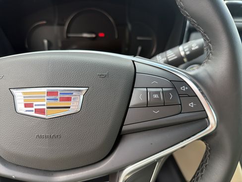 Used 2019 Cadillac XT5 Luxury image 14