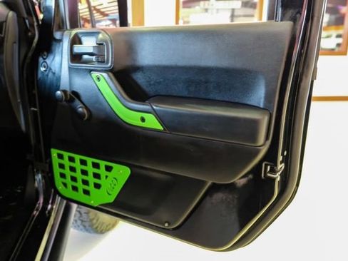 Used 2016 Jeep Wrangler Sport image 36