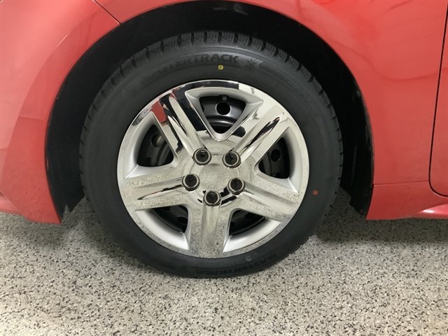 Used 2021 Toyota Corolla LE FWD image 9