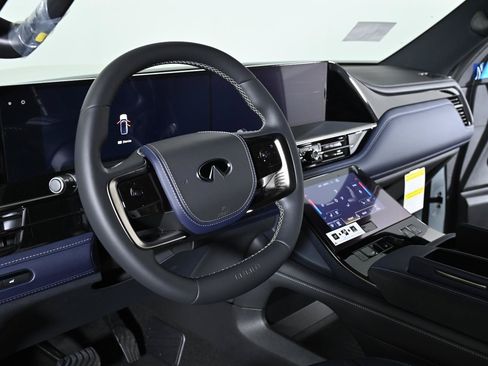 New 2026 INFINITI QX80 4WD image 9