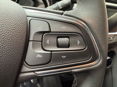 Used 2023 Buick Encore GX Preferred FWD image 14