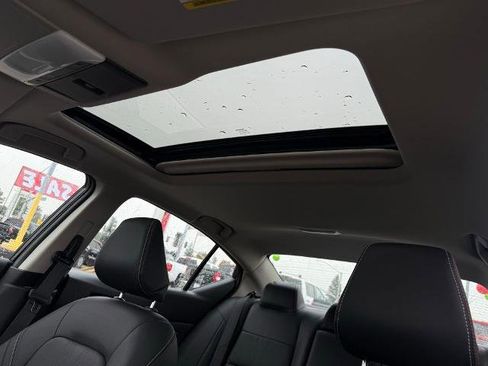 New 2025 Nissan Altima 2.5 SR w/ SR Premium Package image 16