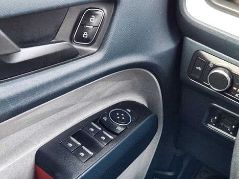 Used 2022 Ford Maverick XLT w/ Equipment Group 300A Standard image 18