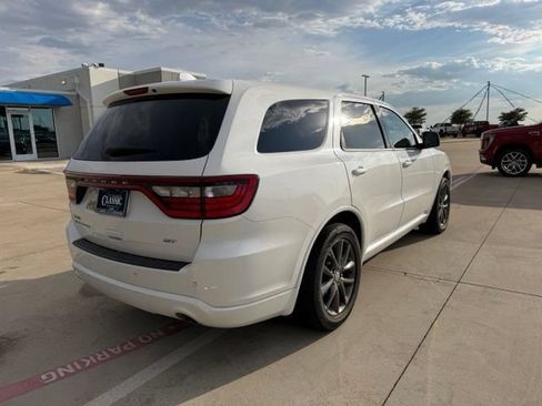 Used 2018 Dodge Durango GT RWD image 3