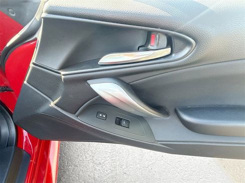 Used 2017 FIAT 124 Spider Classica image 31