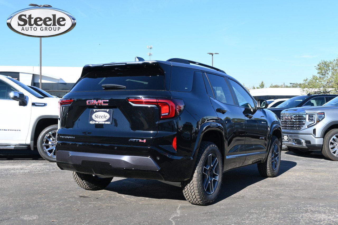 New 2027 GMC Terrain AT4 w/ Technology Package II AWD/4WD image 5