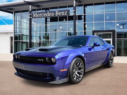 Used 2020 Dodge Challenger SRT Hellcat Redeye RWD image 1