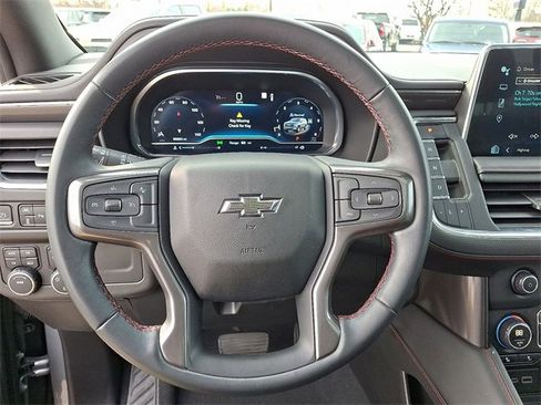 Used 2023 Chevrolet Suburban RST image 17