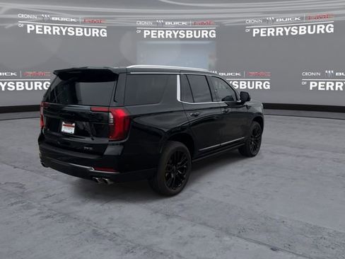 Certified 2025 GMC Yukon Denali Ultimate w/ LPO, Floor Liner Package AWD/4WD image 8