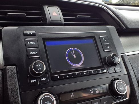 Used 2018 Honda Civic LX image 7