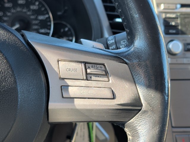 Used 2011 Subaru Outback 2.5i Limited AWD/4WD image 20