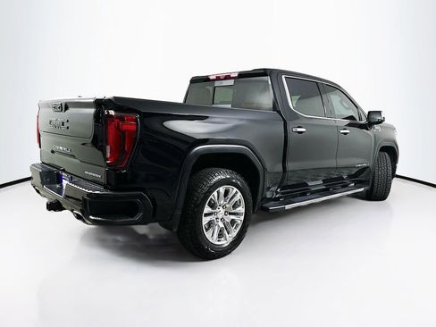 Used 2023 GMC Sierra 1500 Denali w/ Technology Package AWD/4WD image 7