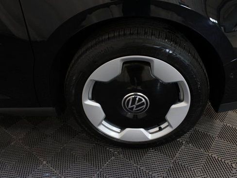 New 2025 Volkswagen ID. Buzz Pro S image 21