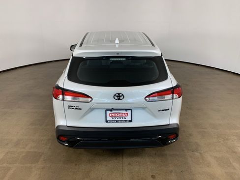 Used 2024 Toyota Corolla Cross S image 32