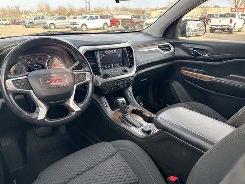 Used 2019 GMC Acadia SLE w/ GMC Pro Grade Package AWD/4WD image 7