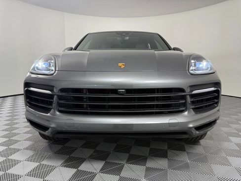 Certified 2022 Porsche Cayenne image 6