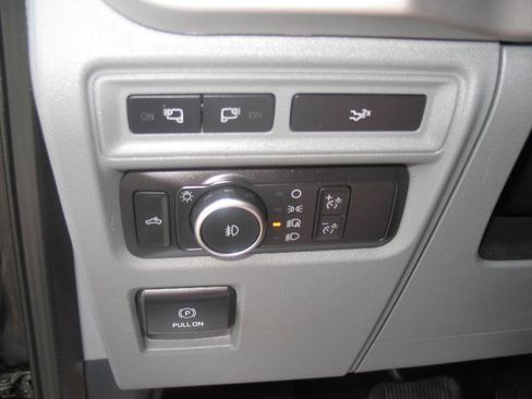Used 2022 Ford F150 XLT w/ Equipment Group 302A High AWD/4WD image 43