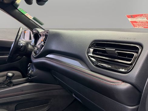 Used 2025 Dodge Durango R/T w/ Blacktop Package AWD/4WD image 16