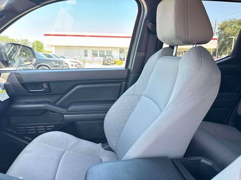 Used 2024 Toyota Tacoma SR5 RWD image 21