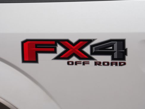 Used 2018 Ford F150 King Ranch w/ Equipment Group 601A Luxury AWD/4WD image 22