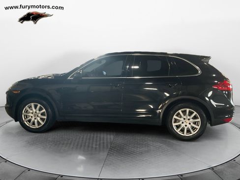 Used 2014 Porsche Cayenne S image 6