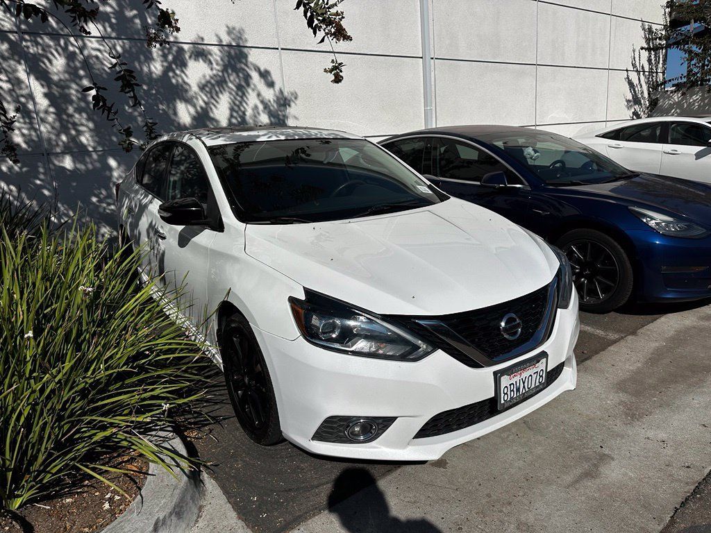 Used 2017 Nissan Sentra SR Turbo w/ SR Midnight Edition FWD image 12