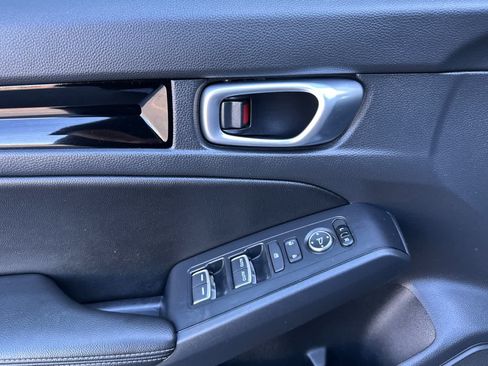 Used 2023 Honda Civic EX-L image 12