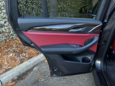 Used 2023 BMW X3 xDrive30i w/ Convenience Package image 17