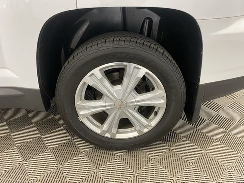 Used 2017 GMC Terrain SLE w/ Convenience Package image 7